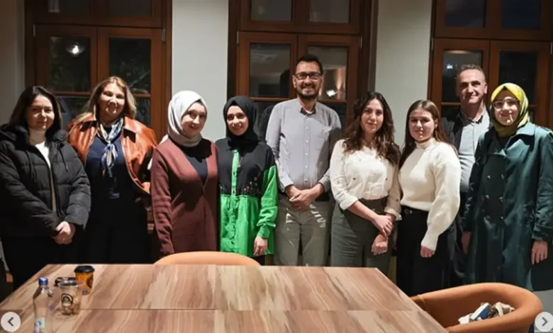 agora kitap kulübü kasım ayı 1. kitap toplantısı gerçekleşti 2025