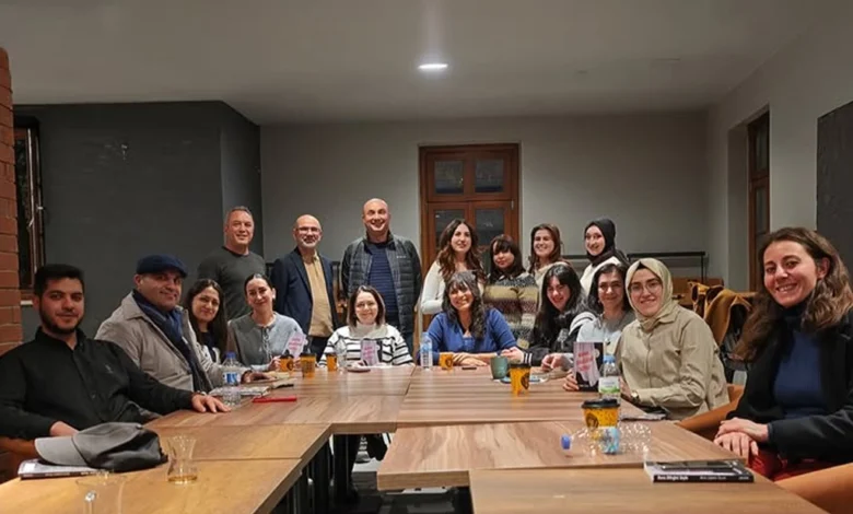 agora kitap kulübü aralık ayı 1. kitap toplantısı gerçekleşti 2025